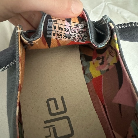 Women’s Hey Dudes - Picture 6 of 6